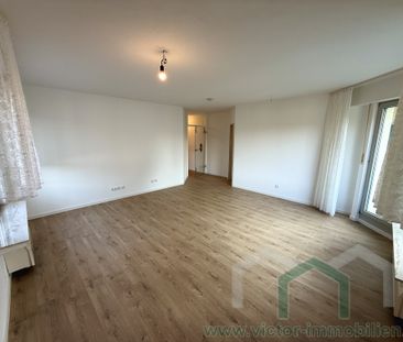 ** 3-Zimmer-Whg. mit Einbauküche und Balkon in ruhiger Wohnlage ** - Foto 1