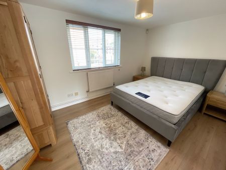 2 bedroom to let - Photo 5