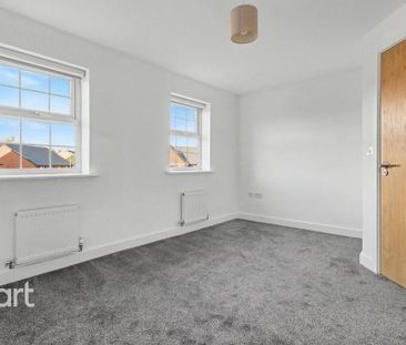 4 bedroom semi-detached house to rent - Photo 2