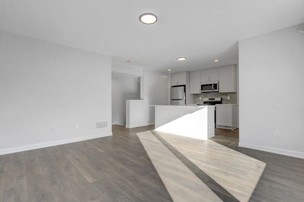 For Lease - 401 Glenroy Gilbert Drive Unit# 29, Barrhaven, Ontario - Photo 1