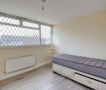 Heritage Close, Uxbridge, UB8 - Photo 3