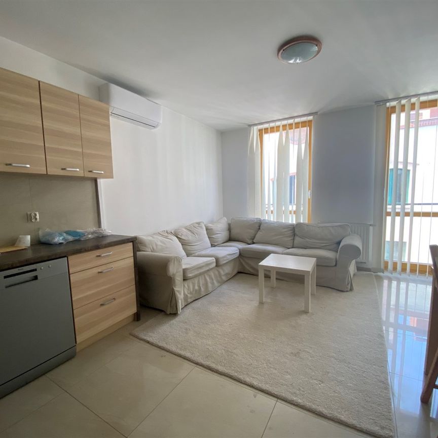 Mieszkanie na wynajem - Фото 1