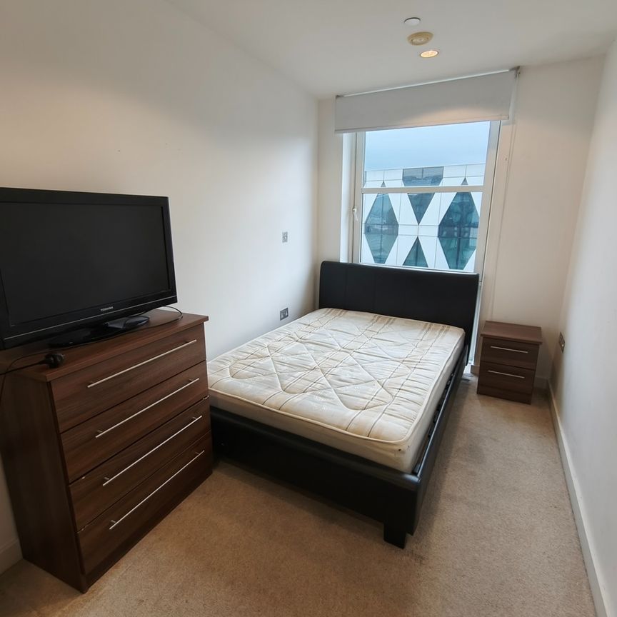 2 Bed Flat, Media City Uk, M50 - Photo 1