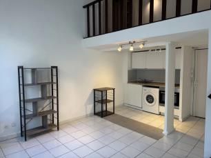 Location Appartement 1 pièce 33m² MARSEILLE 6ème - Photo 1