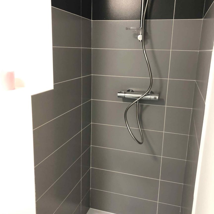 1 pièce - Meublé - 28,37 m² - 2ème étage - Colocation non autorisée - Photo 1