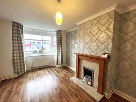 3 bedroom semi-detached house to rent - Photo 2