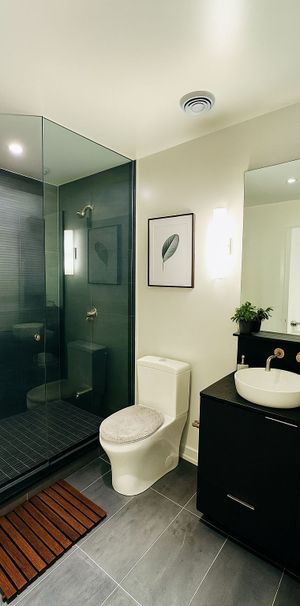 For Lease - 110 Broadway Avenue Unit# 207, Toronto, Ontario - Photo 1