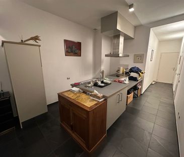 Centraal gelegen appartement met 1 slaapkamer - Photo 2