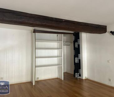 Location Appartement 1 pièce 38m² LILLE 59000 - Photo 2