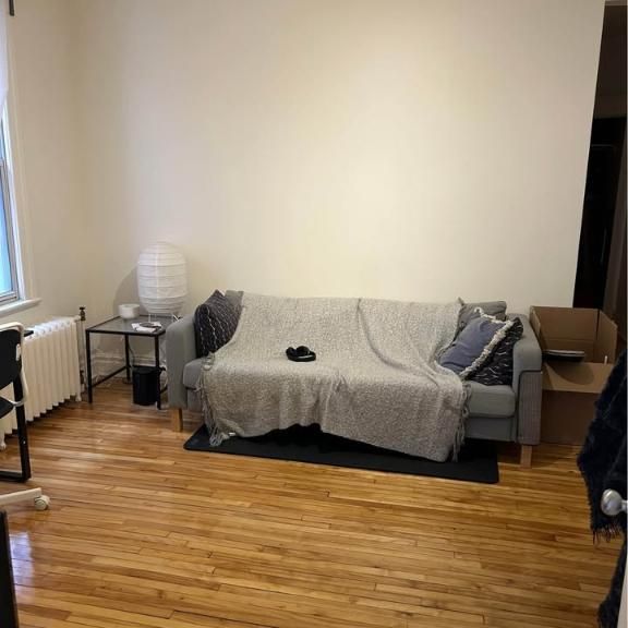 Logement 5 1/2 à louer - Cession de bail pour juin ou juillet - Photo 1