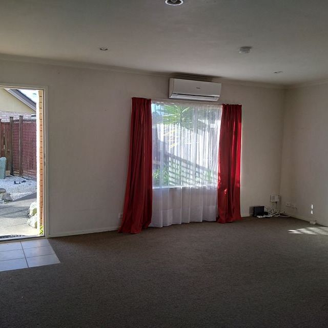 Pet Friendly 3 Bedroom family home - Photo 1