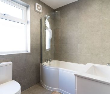 6 Bed Terraced House, Ordnance Road, SO15 - Photo 5