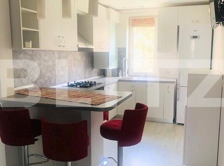 Apartament 4 camere, 70 mp, parcare, Aleea Baisoara - Fotografie 4