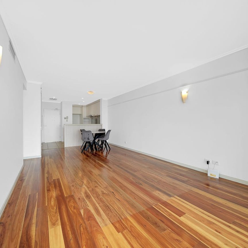 Entertainers Rooftop Terrace with Incredible Views of Brisbane! - Photo 1