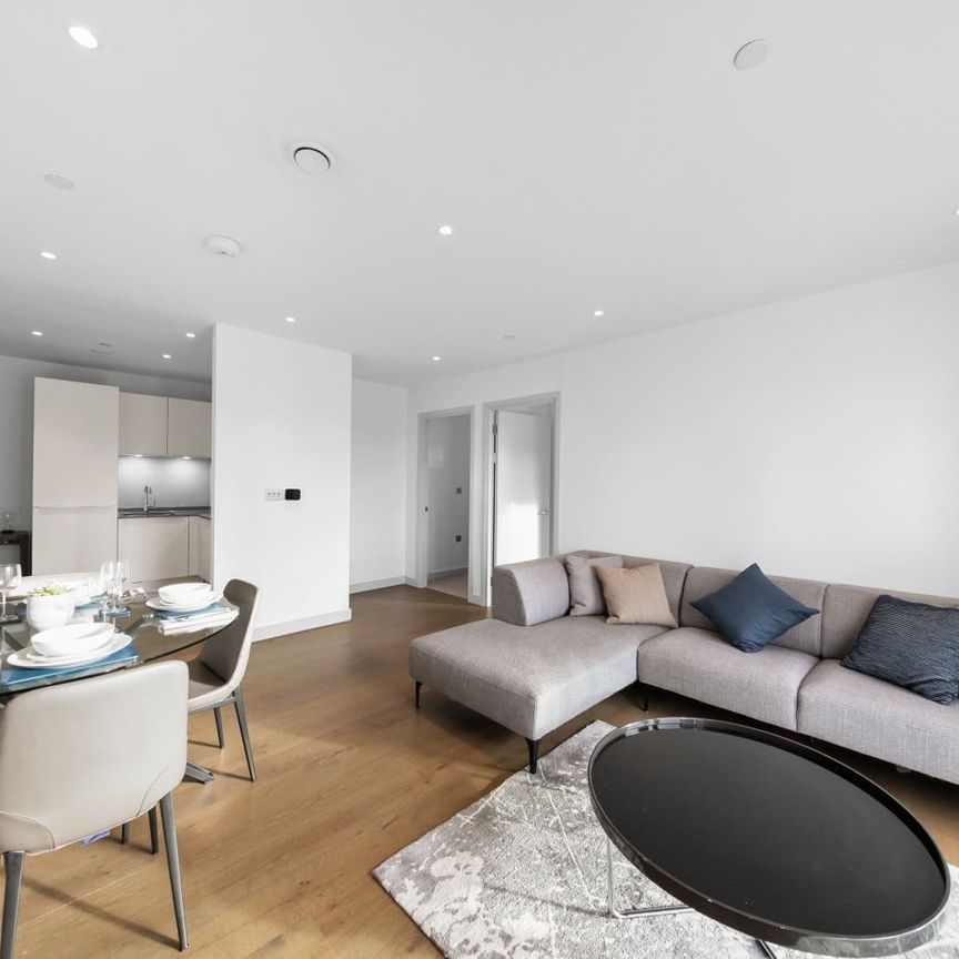 Raglan House, SE1 6TJ, London - Photo 1