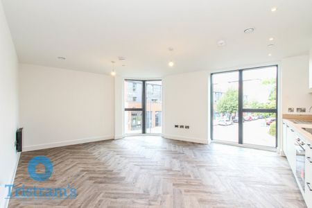 3 bed Apartment for Rent - Photo 3
