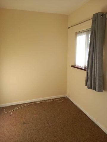 7 Slemish Way, BT11 8GW - Photo 2