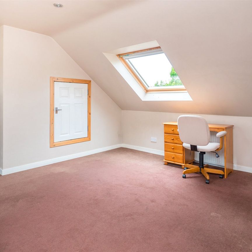 3 bedroom apartment to rent - Photo 1