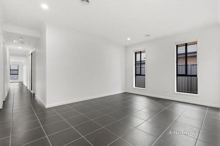 79 Lugano Avenue, Alfredton - Photo 2