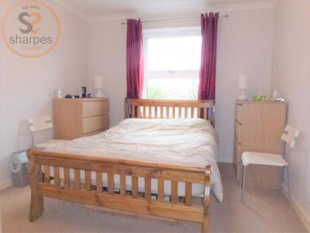 2 bedroom flat to rent - Photo 5