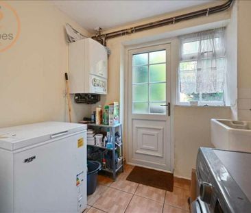 4 bedroom house to rent - Photo 1