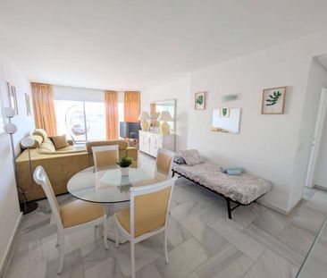 2 room luxury Apartment for rent in Benalmádena, Spain - Photo 1