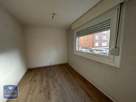 Location Appartement 4 pièces 70m² LILLE 59000 - Photo 5