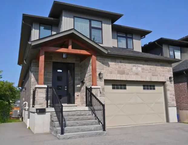 15 Stevenson St | 15 Stevenson N, Guelph - Photo 1