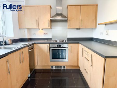 2 bedroom flat to rent - Photo 3