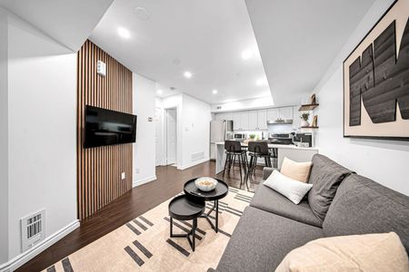 Niagara Street - Photo 3