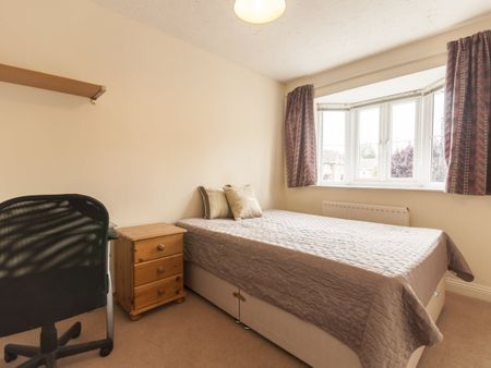 Demesne Furze Headington OX3 - Photo 4