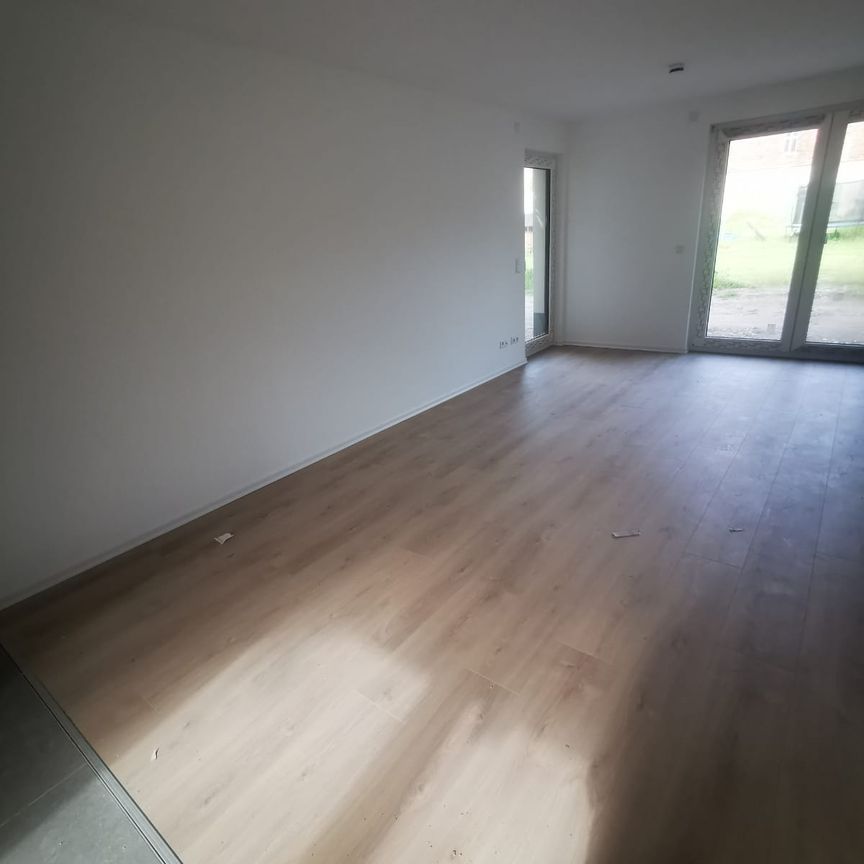 Moderne Neubauwohnung in idyllischer Lage - Erstbezug! - Photo 1