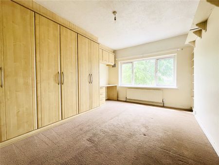 Whitton Avenue East, Greenford, UB6 0JS - Photo 3