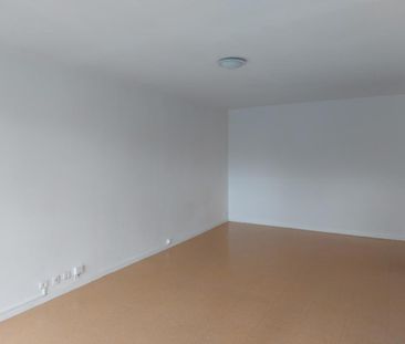 Location Appartement 2 pièces 36m² EVREUX 27000 - Photo 2