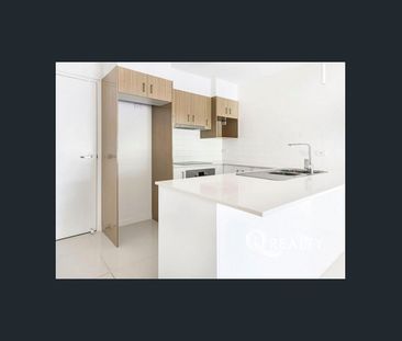 Complex of Only 7 - Excellent Location! - Photo 4