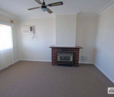 Solid Family Home - Photo 3