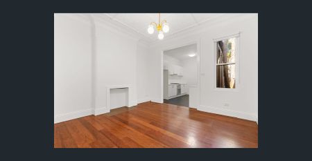 Charming home in a prime central location - Available now ! - Photo 5