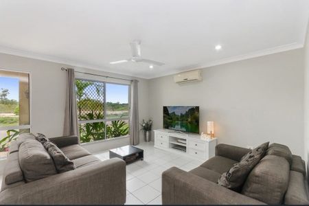 5 Exeter Way, Mount Low. - Photo 4