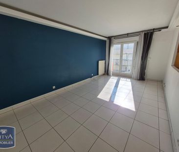 Location Appartement 3 pièces 56m² CHILLY MAZARIN 91380 - Photo 2