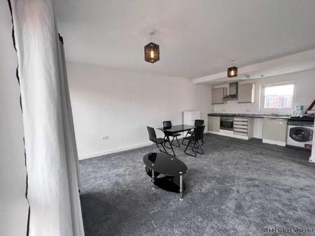 2 bedroom property to rent in Salford - Photo 4