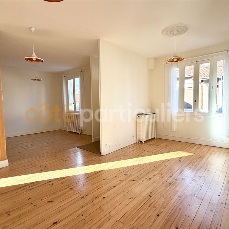 À louer - Maison lumineuse, 3 chambres, garage - Photo 1