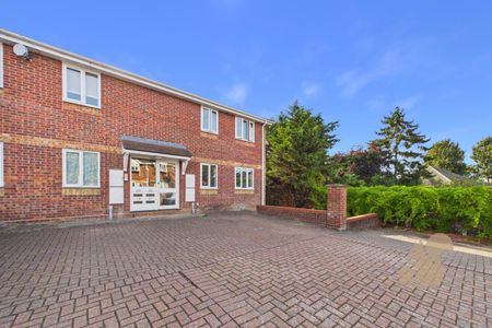 Crouch Street, Colchester - Photo 5
