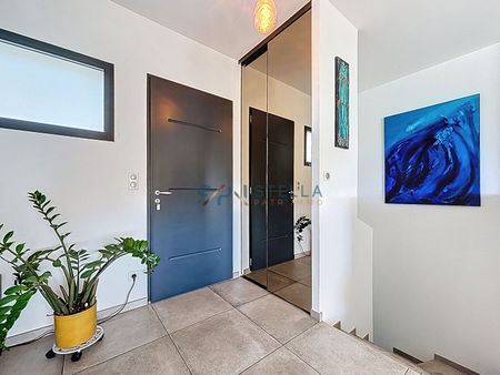 Charmant T3 en Souplex Meublé avec Double Terrasse et Vue Mer, - Photo 5