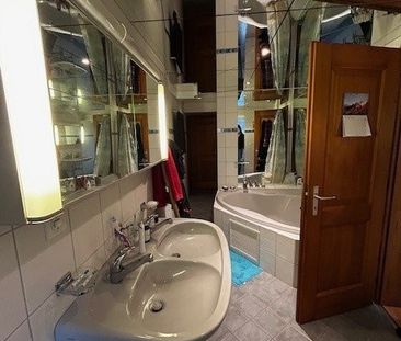 Appartement de 3.5 pièces avec du cachet. - Photo 5