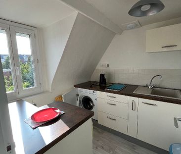 Location Appartement 1 pièce 25m² - Photo 3
