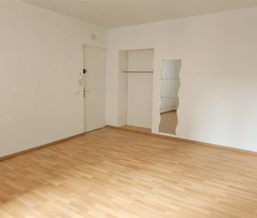 Appartement RUE HINCMAR - Photo 3