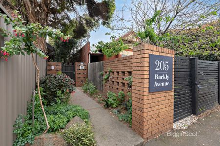 14/205 Barkly Avenue, Richmond VIC 3121 - Townhouse For Rent | Domain - Photo 3