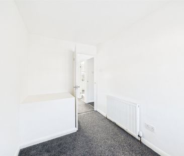 Churchill Drive, Ruddington, Nottingham, Nottinghamshire, NG11 - Photo 5