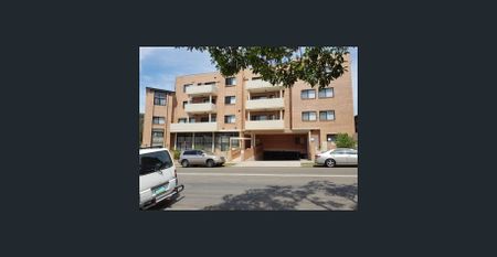 Modern Stylish Living - 400m from Station - Photo 5