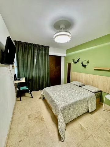 Calle de Valencia, Pozuelo de Alarcón, Community of Madrid 28223 - Photo 4